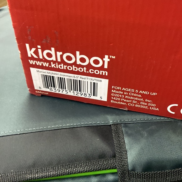NIB MARVEL X MUNNY IRON MAN COLLAB MAKE YOUR OWNSUPER HERO DUNNY RARE!!kid robot - Picture 5 of 5